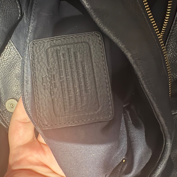 Beautiful Coach slouch hobo handbag bag purse navy. good used condition - Picture 5 of 7